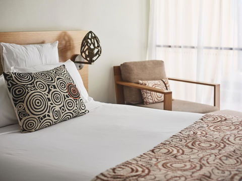 Sails In The Desert - Gold Coast 4U 1