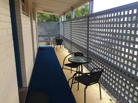 Golden Sands Motor Inn - Gold Coast 4U 17