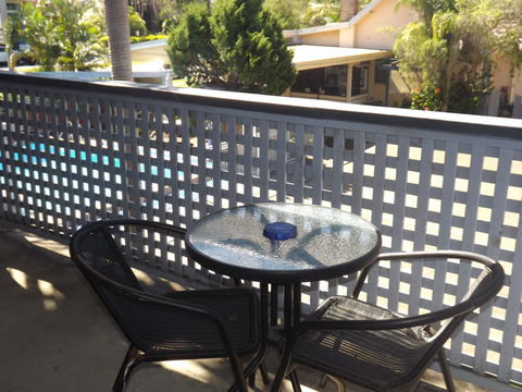 Golden Sands Motor Inn - Gold Coast 4U 6