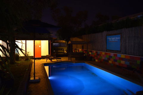 Alice\'s Secret Travellers Inn - Gold Coast 4U 32