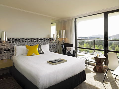 QT Canberra - Gold Coast 4U 0