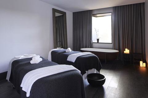 Hotel Realm - Accommodation Gold Coast 23