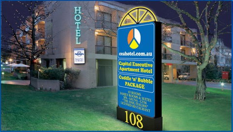 Madison Capital Executive Apartments - Accommodation Gold Coast 0