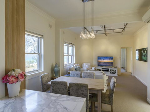 BONDI BEACHFRONT (I719)-L'Abode Accommodation - Accommodation Gold Coast 3