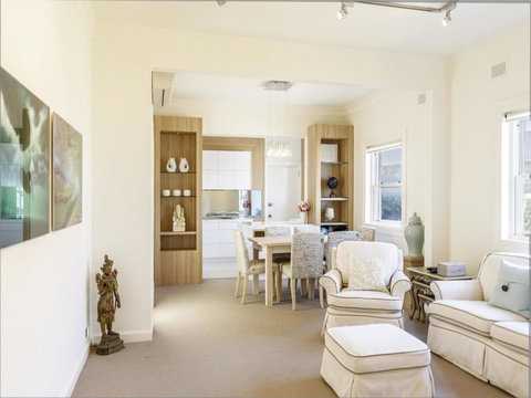 BONDI BEACHFRONT (I719)-L'Abode Accommodation - Accommodation Gold Coast 1