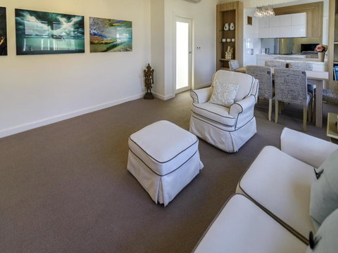 BONDI BEACHFRONT (I719)-L'Abode Accommodation - Accommodation Gold Coast 2