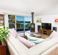 Booti Booti Lakehouse - 1 Gold Coast