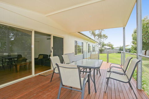 Boston Beach House 46 - Accommodation Gold Coast 2