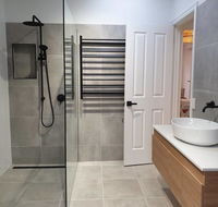 Boutique Beach House in the HEART of St. Kilda - Gold Coast 4U