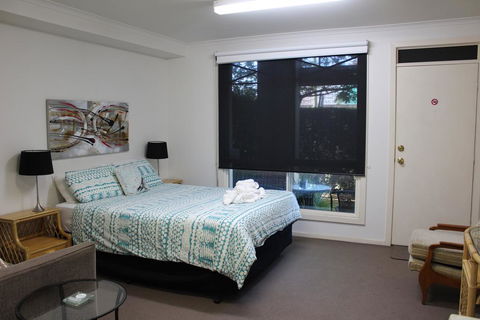 Box Hill Studio Apartment 2 - Accommodation Gold Coast 3