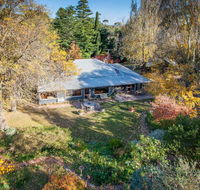 Braeside Mount Macedon Country Retreat Bed and Breakfast - Gold Coast 4U