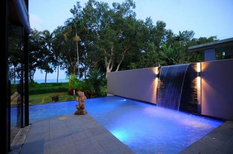 Bramston Beach - Luxury Holiday House - Accommodation Gold Coast 3