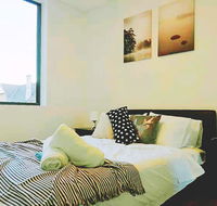 Brand New Apartment Next To Shopping Center - Gold Coast 4U