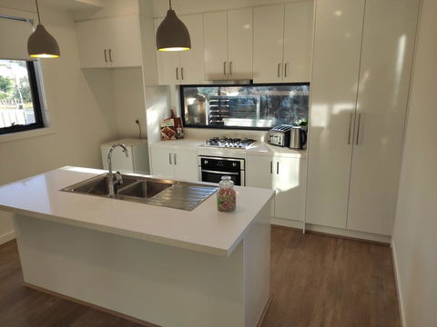 Brand New Peninsula Escape 100m To Water - Accommodation Gold Coast 3