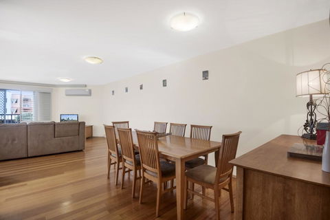 Breakwater Views Apartments - Gold Coast 4U 2
