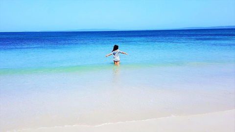 Breath Taking Jervis Bay Views With Possible 4pm Checkout - Accommodation Gold Coast 3
