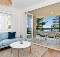 Breath-taking Ocean Front Apartment - Gold Coast 4U