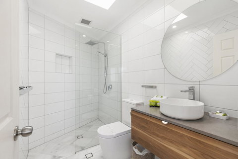 Breathtaking Views Of Sunshine Beach - Unit 7/21 Park Crescent - Accommodation Gold Coast 3