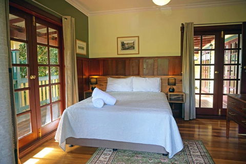 Bridgefield Guest House - Gold Coast 4U 3