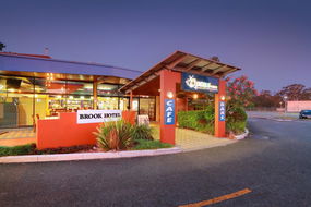 Book Mitchelton Accommodation Accommodation Gold Coast Accommodation Gold Coast