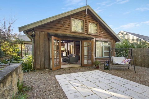 BROWNS COTTAGE - Accommodation Gold Coast 1