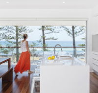 Bujerum Apartments on Burleigh - Gold Coast 4U