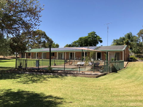 Bullanginya Lodge - Gold Coast 4U 0
