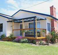 Bungo Beach house - Pet Friendly home - Gold Coast 4U