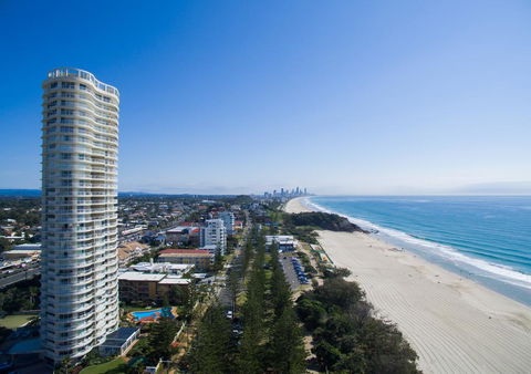 Burleigh Surf Apartments - 1 Gold Coast 0
