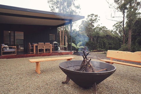 Bush & Beach Family Retreat - Accommodation Gold Coast 0