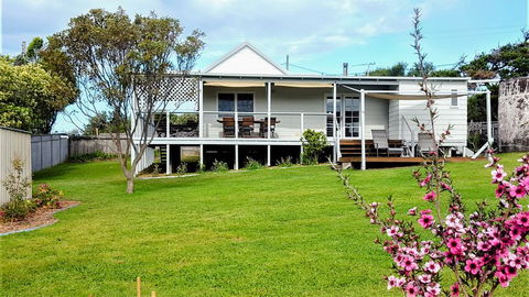 By The Beach @ Catho - Gold Coast 4U 1