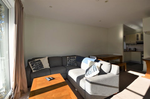 Byadbo 10 - 1 Gold Coast 1