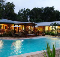 calypso corner. - Accommodation Gold Coast
