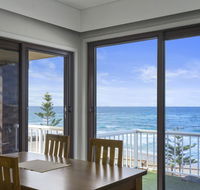 Calypso Unit 5 - The Entrance - Accommodation Gold Coast