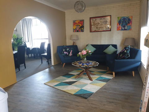 Cameo Inn Motel - Accommodation Gold Coast 1