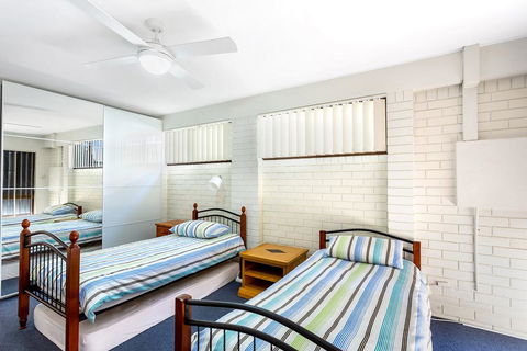 Campbell Avenue, 28 - Gold Coast 4U 2