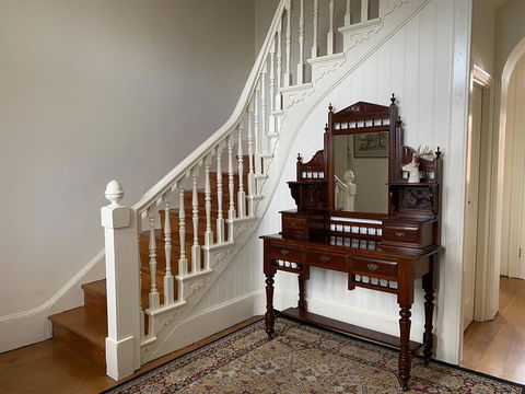 Campbell House - Gold Coast 4U 3