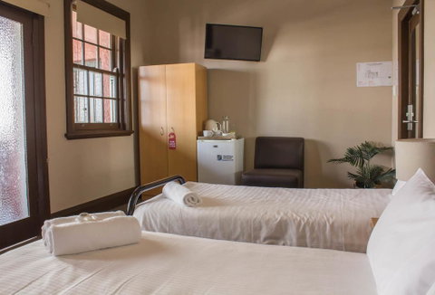 Campsie Hotel - Accommodation Gold Coast 3