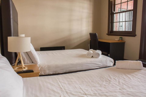 Campsie Hotel - Accommodation Gold Coast 1