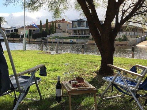 Canalside Family Getaway - Gold Coast 4U 1