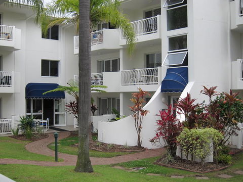 Cannes Court Apartments - Accommodation Gold Coast 0