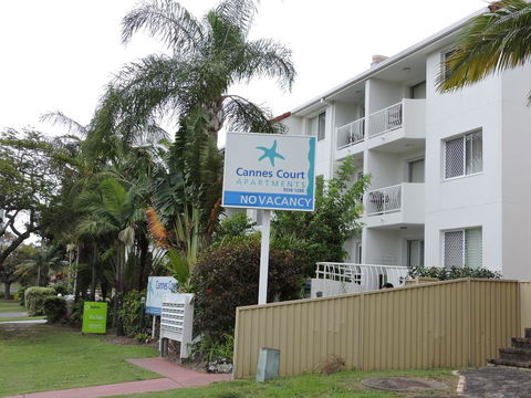 Cannes Court Apartments - Accommodation Gold Coast 1