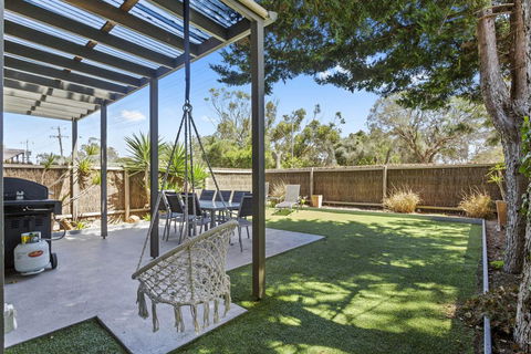 CAPEL'S REST - CAPEL SOUND - Accommodation Gold Coast 2