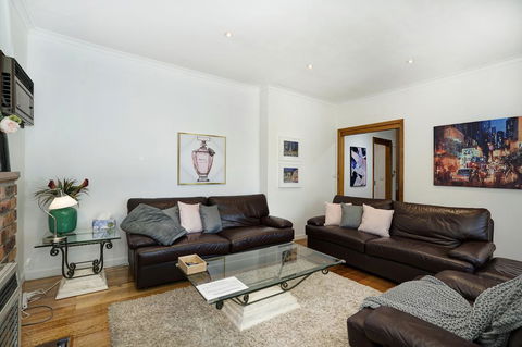Capelink Lodge - Gold Coast 4U 2