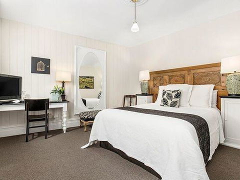 Captains Retreat Apartments And Cottages - Accommodation Gold Coast 2