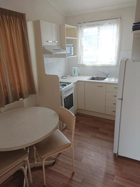 Caracourt Caravan Park - Gold Coast 4U 3