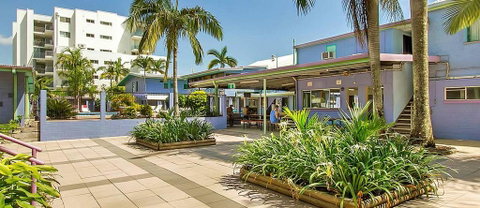 Caravella Backpackers - Accommodation Gold Coast 2