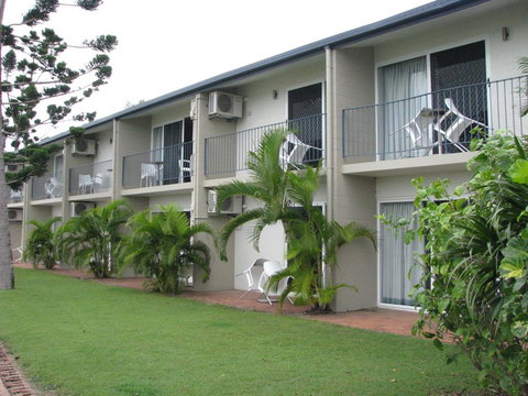 Cardwell Beachcomber Motel & Tourist Park - Accommodation Gold Coast 3