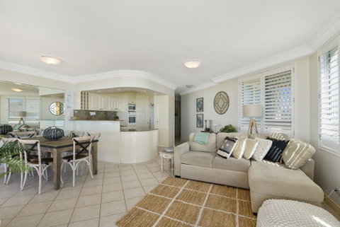 CASA DEL REY, UNIT 5 - Accommodation Gold Coast 1