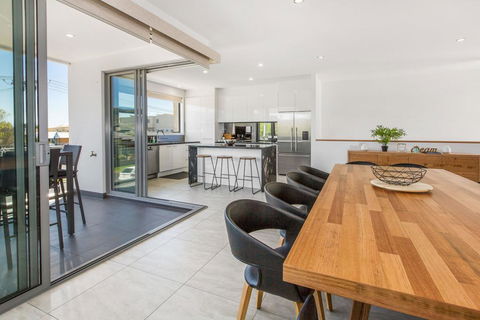 CASABLANCA - DROMANA - Accommodation Gold Coast 1